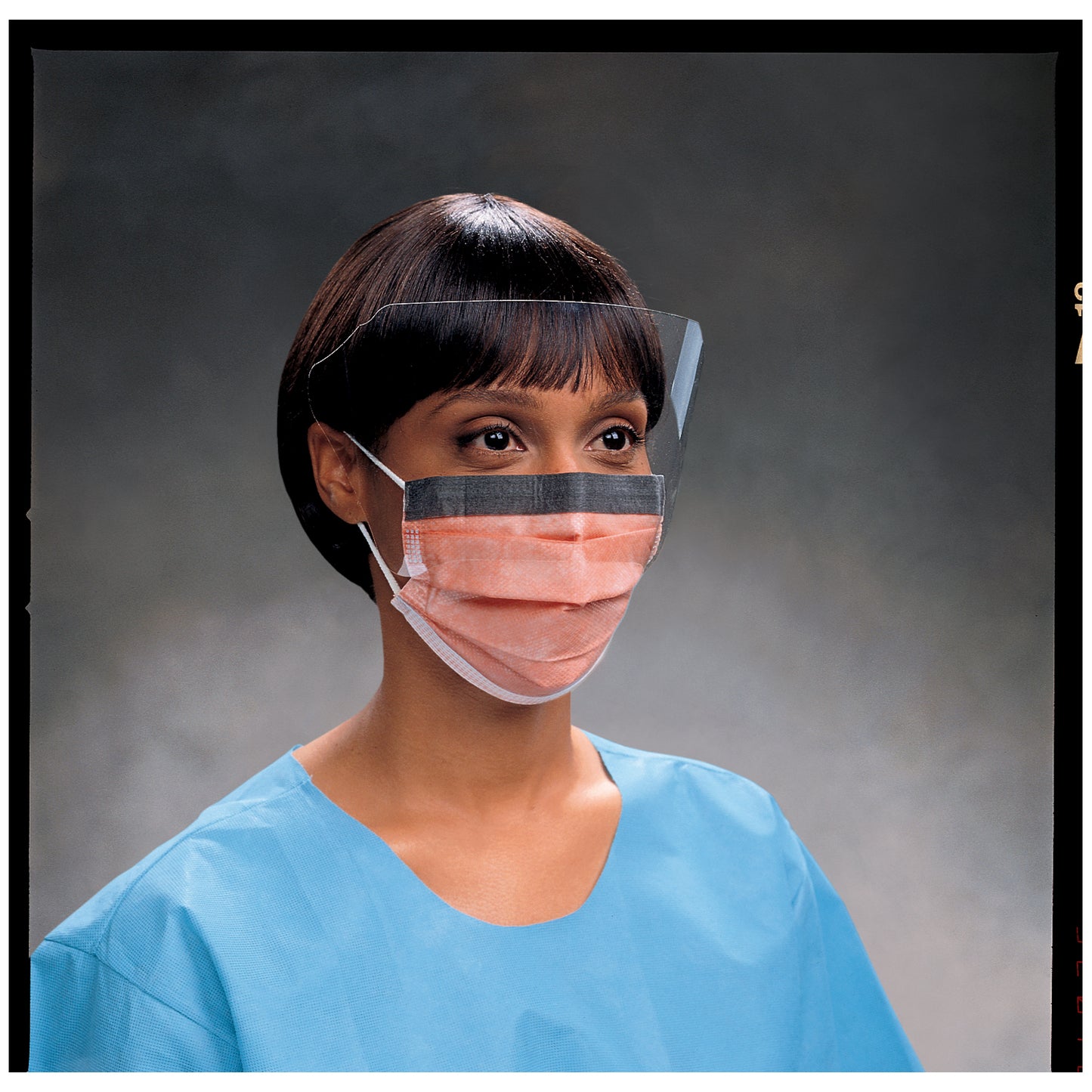 Fluidshield® Fog-Free Procedure Mask with Earloops, Visor, Orange, 25/pkg, 4 pkg/cs