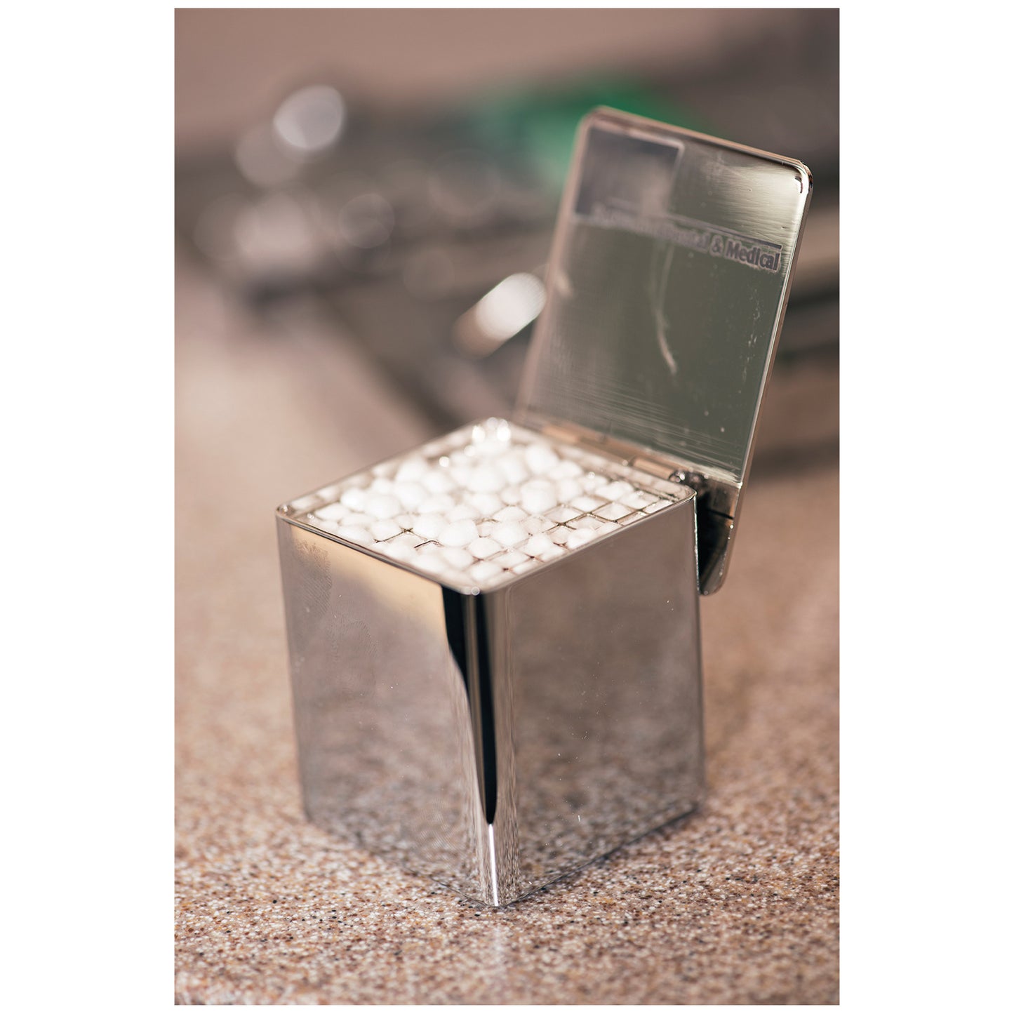 Temple Pellet Dispenser, Plastic with 10 Refills