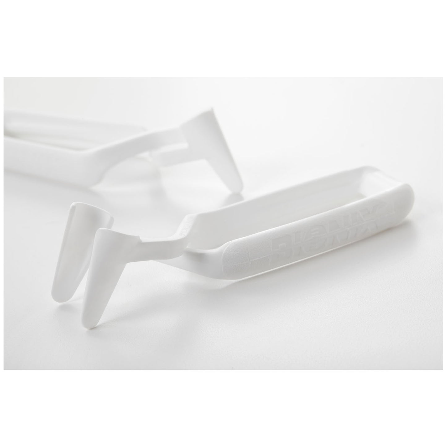 Disposable Nasal Speculum, 20/bx Products cannot be sold on Amazon.com, through fulfillment on Amazon.com, or to any other vendor who intends to sell on Amazon.com or any 3rd party site